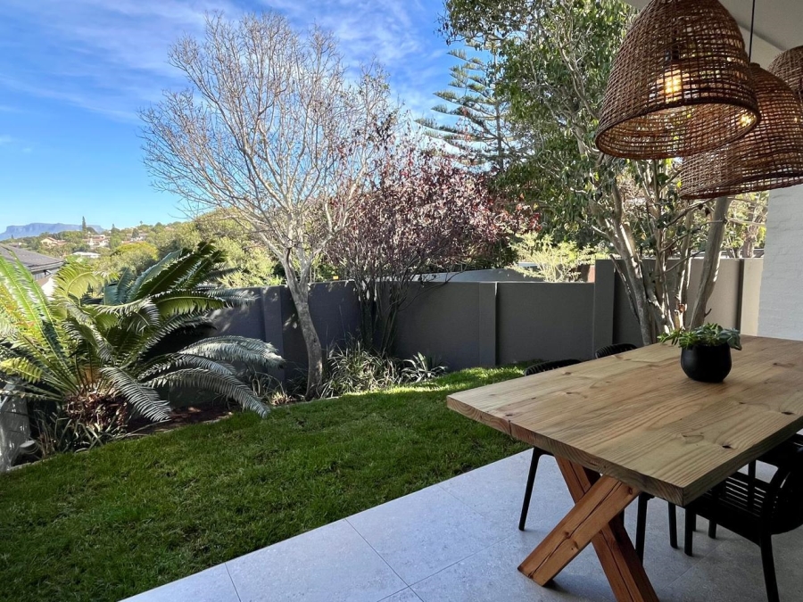 4 Bedroom Property for Sale in Loevenstein Western Cape